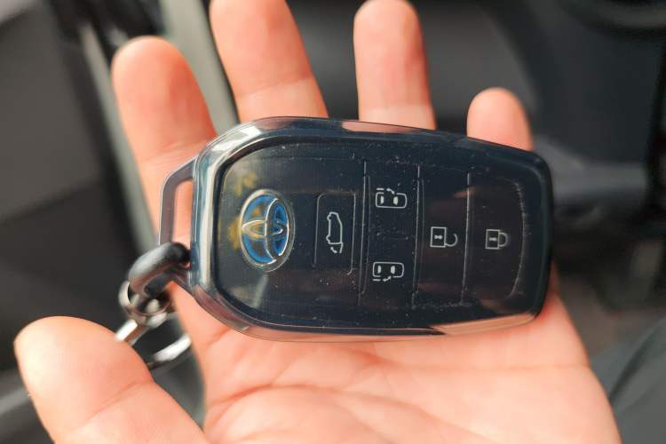 Used Toyota SIENNA 2021 2.5L Hybrid Premium Edition