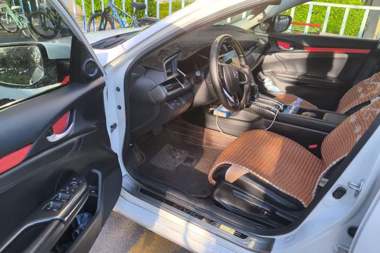 Used Honda Civic 2016 220TURBO CVT Luxury Edition