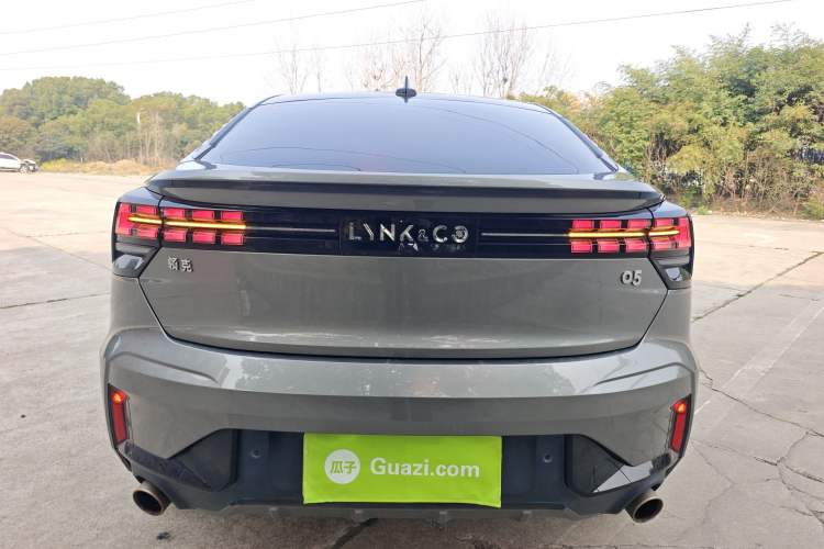 Used Lynk & Co 05 2020 2.0TD Two-Wheel Drive Shine Halo