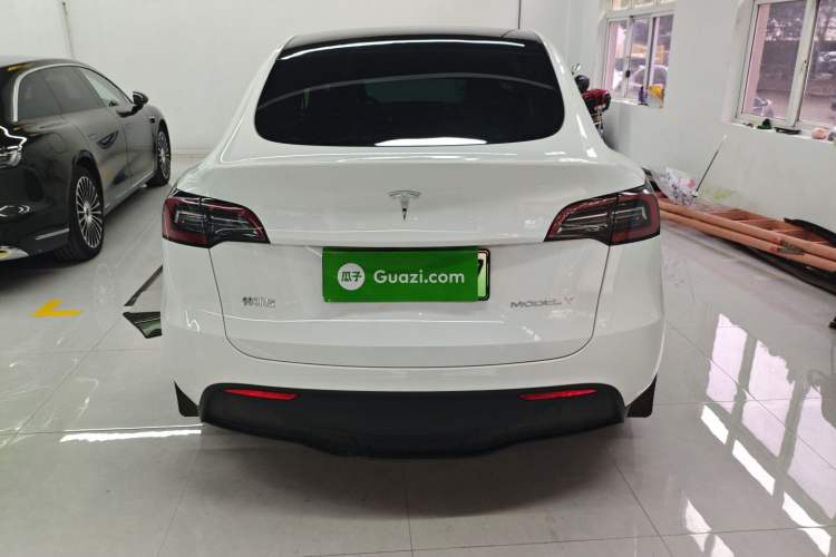 Used Tesla Model Y 2024 Rear-Wheel-Drive Version
