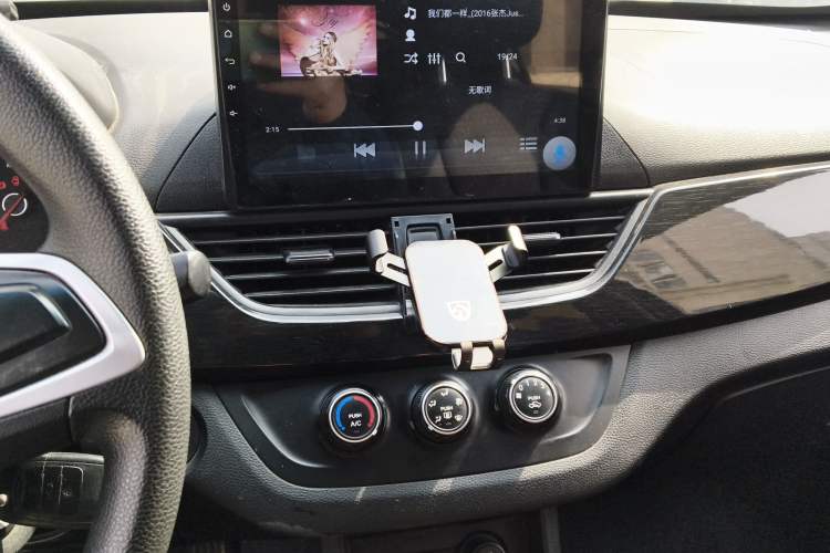 Used Baojun 310 2016 1.2L Manual Fashionable Edition
