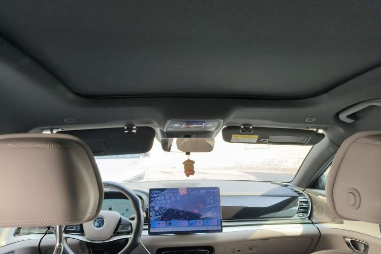 Used BYD Han 2024 EV Glory Edition 605KM Front-Wheel-Drive Premium Model Headliner