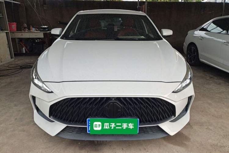 Used MG 5 2021 Revised 300TGI DCT Qingshè Luxurious Enjoyment Edition Front