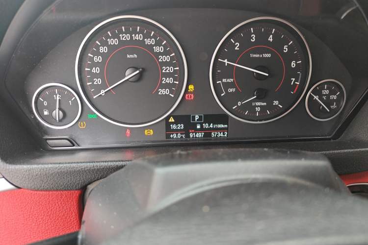 Used BMW 4 Series 2014 420i Convertible Fashion Model
