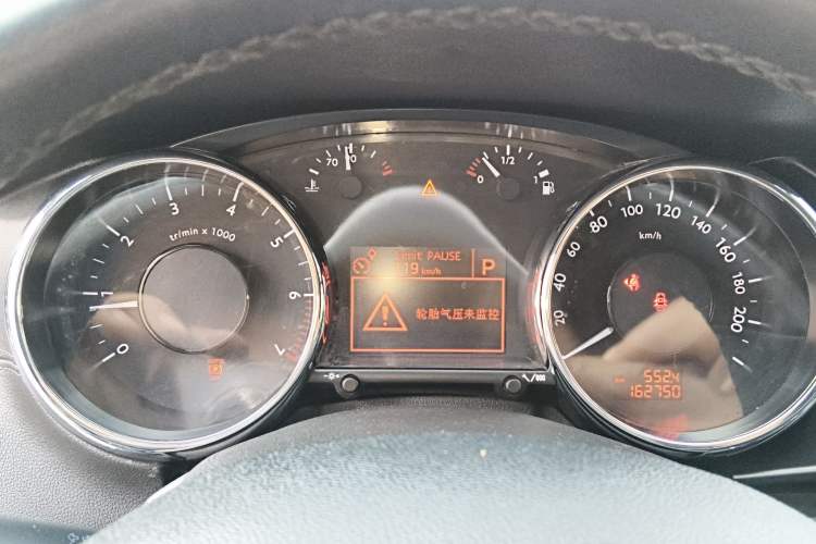 Used Peugeot 3008 2015 1.6THP Automatic Prestige Edition Instrument Cluster