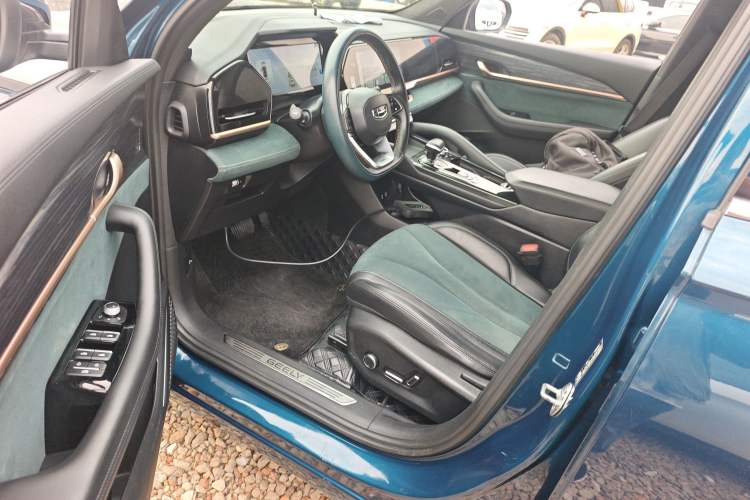 Used Geely Auto Monjaro L 2021 2.0TD DCT EVO Two-Wheel Drive Prestige Version
