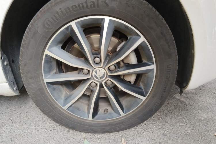 Used Skoda Octavia 2016 1.6L Automatic Smart Drive Edition