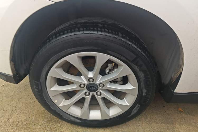 Used Haval H2 2017 Red-Label 1.5T Manual Two-Wheel Drive Luxury Model
