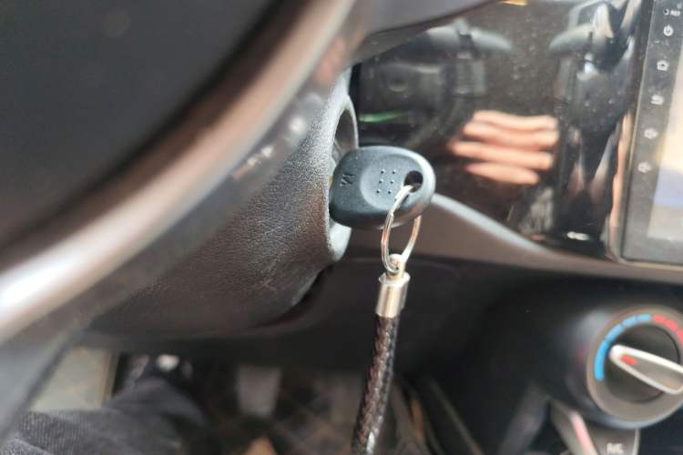 Used Kia K2 2017 Sedan 1.4L Manual Transmission GLS