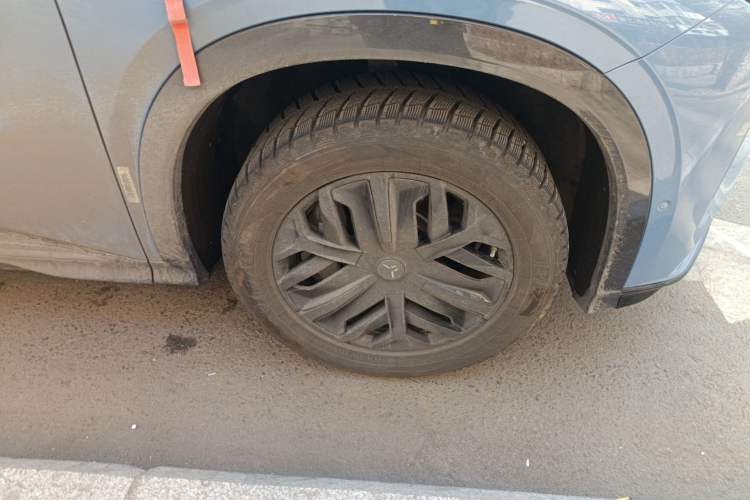 Used Hongqi Tiangong 08 2025 730 Max Rear-Drive Version Right Front Wheel Hub