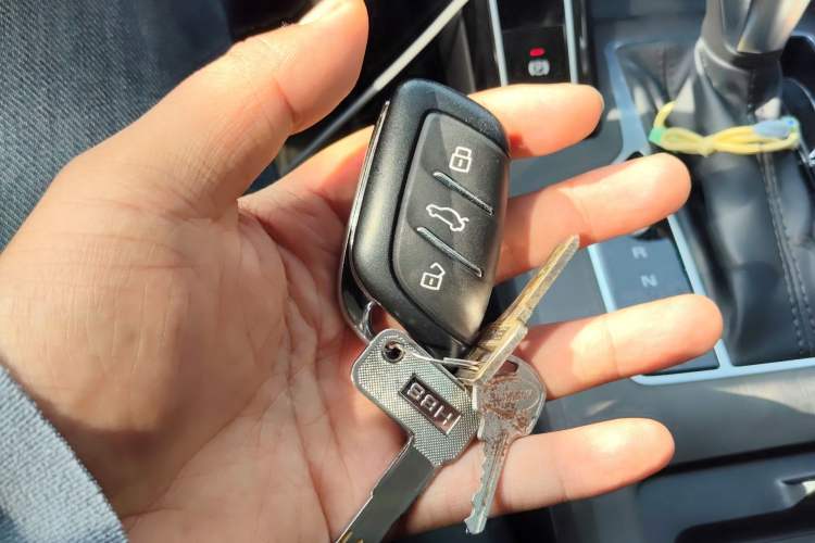 Used Roewe i5 2023 1.5L CVT Luxury Edition