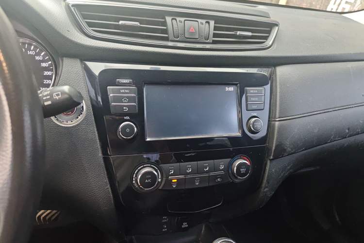 Used Nissan X-Trail 2017 2.0L CVT Comfort Edition 2WD
