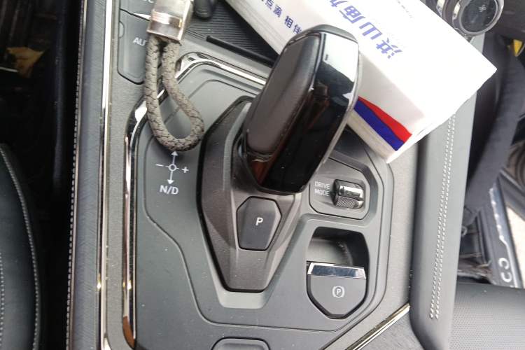 Used Lynk & Co 01 EM-P 2023 1.5TD EM-P PM Gear Lever