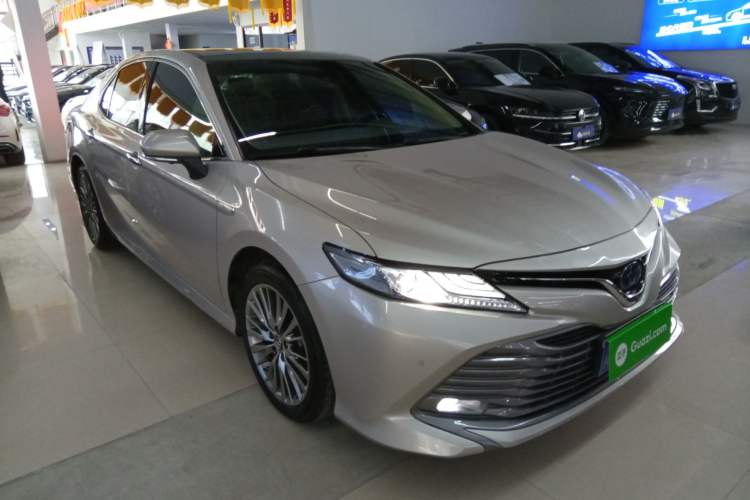 Used Toyota Camry 2018 Dual-Engine 2.5 HG Luxury Edition
