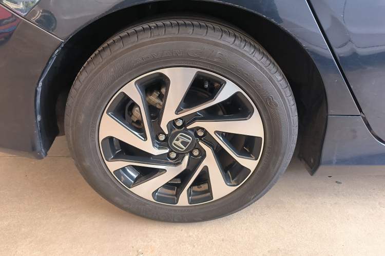 Used Honda Civic 2016 220TURBO CVT Luxury Edition