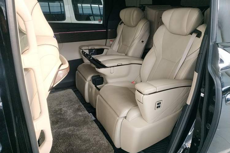 Used Toyota Vellfire 2024 Crown Dual-Engine 2.5L Supreme Executive Edition