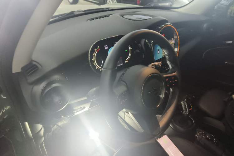 Used MINI MINI 2022 Updated 1.5T COOPER Classic Edition