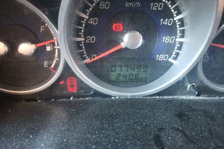 Used Higer Longwei 2015 2.8T Diesel Manual Two-Wheel Drive Big Double Classic Edition JE493
