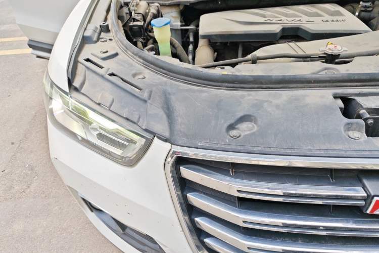 Used Haval H4 2018 Red-Label 1.5 GDIT DCT Fashion Edition Right Front Headlight