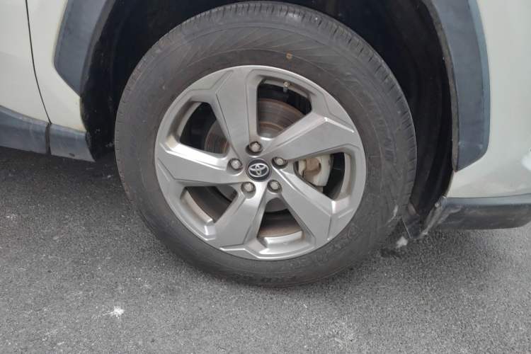 Used Toyota RAV4 2020 2.0L CVT Two-Wheel Drive Fashion Edition
