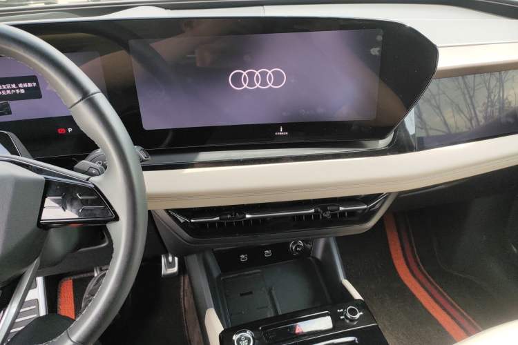 Used Audi Q6L e-tron 2026 First Launch Navigation Edition Audio And AC Panel