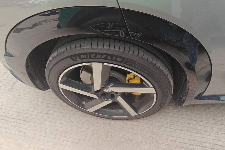 Used Xiaomi Auto YU7 2025 Ultra-Long Range Rear-Wheel Drive Version Exterior 5