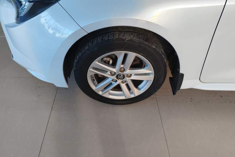 Used Toyota Levin 2022 185T CVT Luxury Edition
