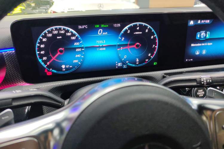 Used Mercedes-Benz A-Class 2021 A 200 L Sport Sedan Fashion Model
