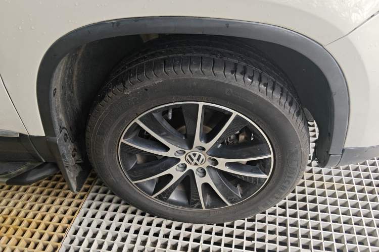 Used Volkswagen Tiguan 2016 300TSI Automatic Two-Wheel Drive Luxury Edition