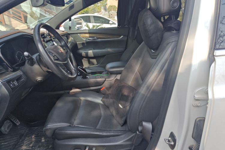 Used Cadillac XT5 2016 28T Four-Wheel-Drive Leading Model
