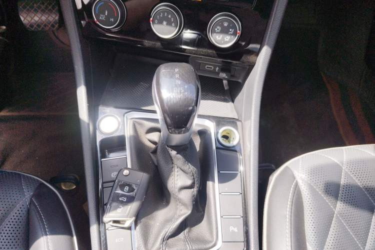 Used Volkswagen Sagitar 2023 300TSI DSG Excellence Edition