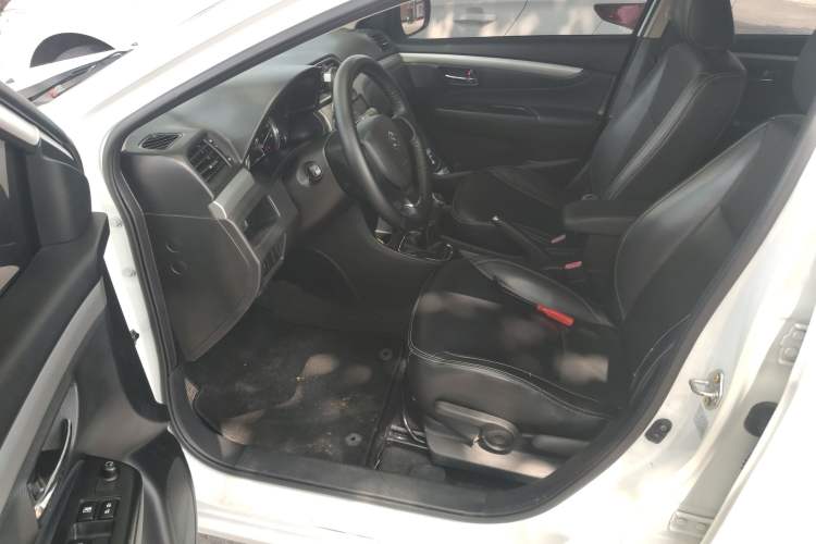 Used Suzuki Alivio 2015 1.6L Manual Comfort Model
