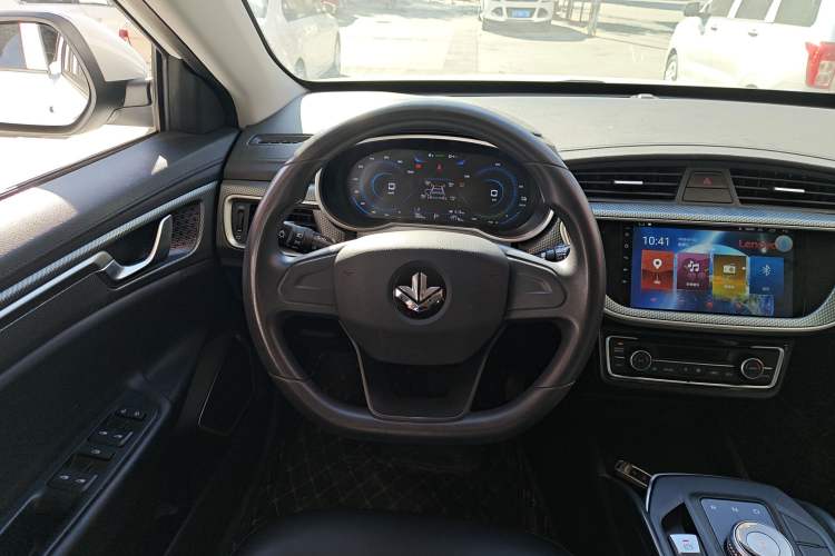 Used Livan Maple 60s 2022 Revised Edition Easy-Drive Version Lithium Iron Phosphate