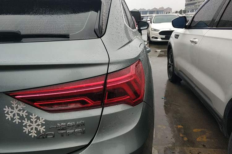 Used Audi Q3 Sportback 2020 40 TFSI Fashion Model
