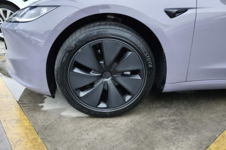 Used Tesla Model 3 2025 Rear-Wheel-Drive Version