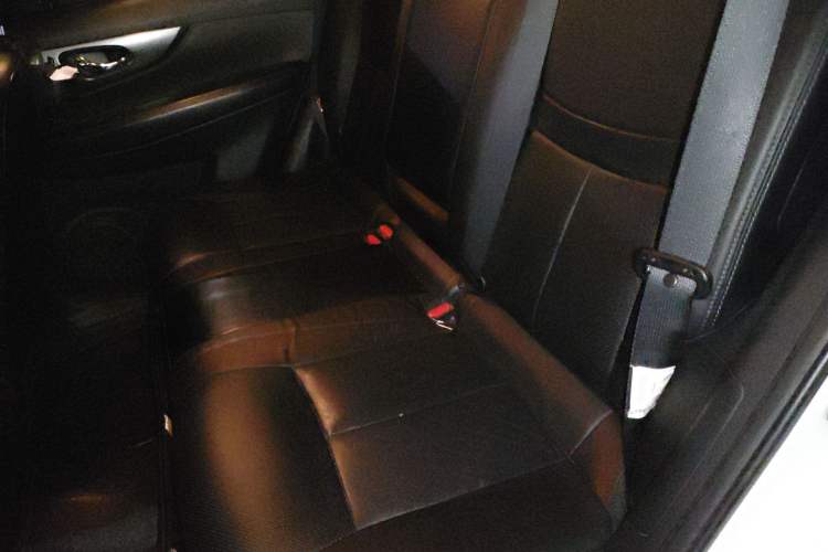 Used Nissan X-Trail 2014 2.0L CVT Smart Edition 2WD