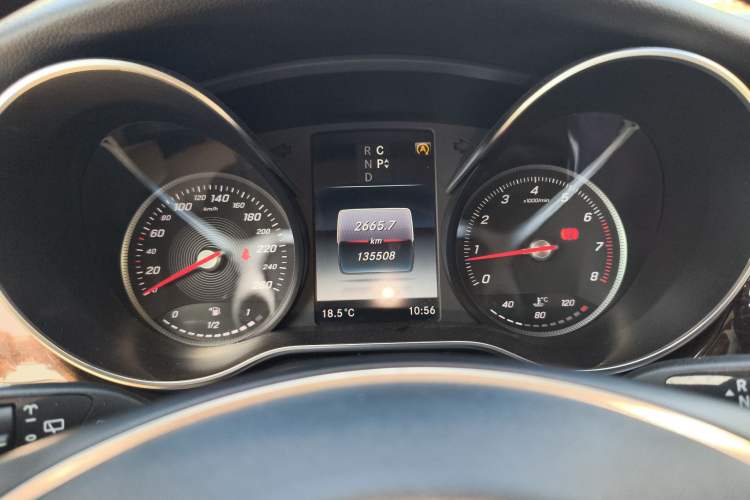 Used Mercedes-Benz V-Class 2018 V 260 Prestige Edition China VI
