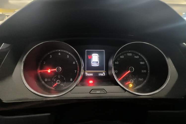 Used Volkswagen Tiguan L 2017 330TSI Automatic Two-Wheel Drive Luxury Edition