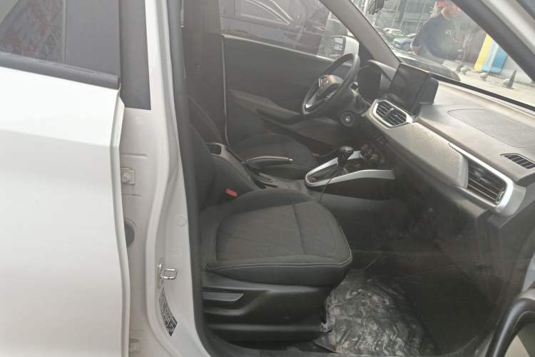 Used Baojun 510 2019 1.5L CVT Enjoyment Model China VI Emission Standard Right Front Seat