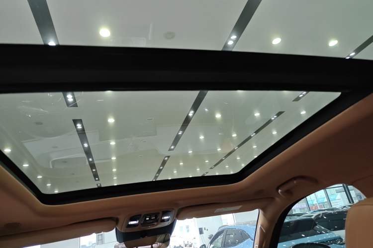 Used Tank 500 New Energy 2023 Hi4-T
