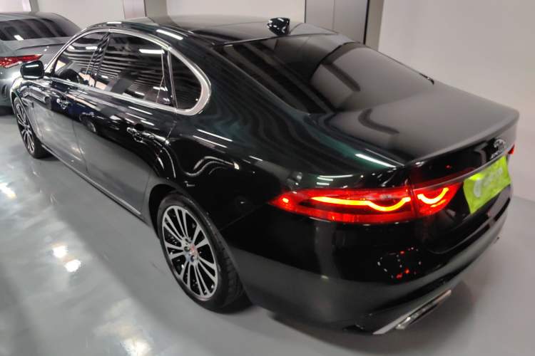 Used Jaguar XFL 2024 2.0T P250 Two-Wheel Drive Prestige Luxury Edition
