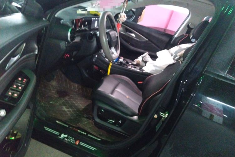 Used FORTHING T5 EVO 2021 1.5TD DCT Diamond Edition