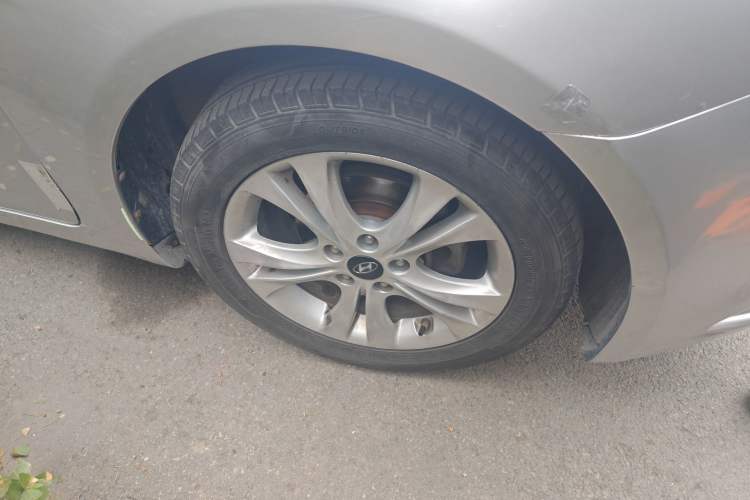 Used Hyundai Sonata 2011 2.0L Automatic Leading Edition