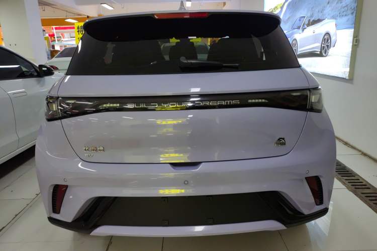 Used BYD Dolphin 2023 420 km Fashion Edition
