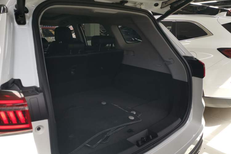 Used Chery Tiggo 8 PLUS 2021 290TGDI DCT Haoting Edition+