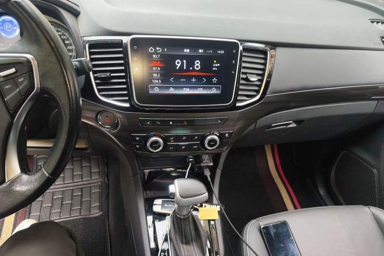 Used Isuzu mu-X 2020 1.9T Diesel Automatic 4x4 Enjoyment Edition 5 Seats China VI Standard
