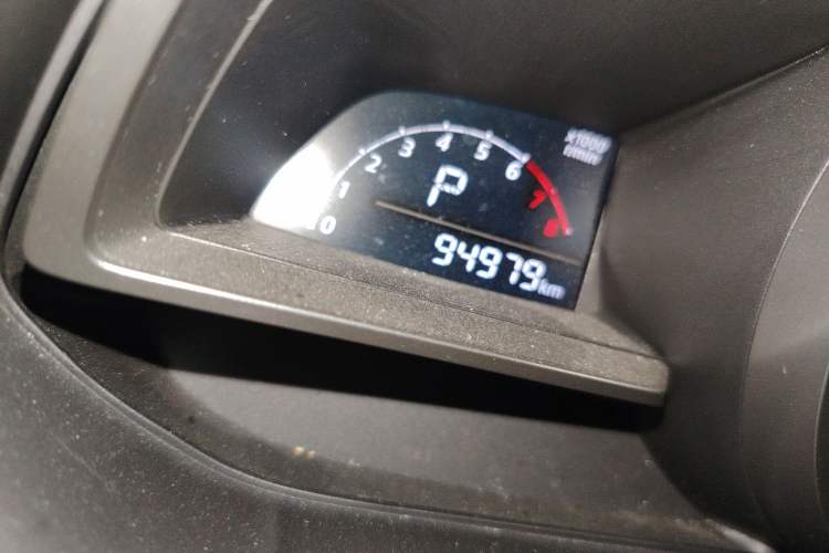 Used Mazda 3 Axela 2016 Sedan 1.5L Automatic Comfort Model