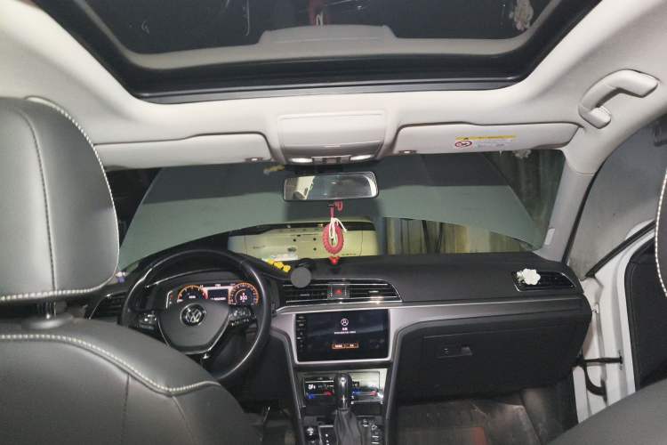 Used Volkswagen Lamando 2021 280TSI DSG Comfort Edition
