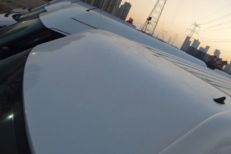 Used JMC Fushun 2023 2.0T Manual Short-Wheelbase Mid-Top Commercial Multi-Purpose 6-Seater Passenger Vehicle