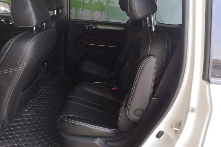 Used GAC Trumpchi M6 2021 PRO 270T Automatic Luxury Edition